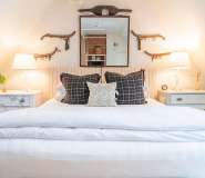 Room-7-_Life-Is-Now_-Image-1