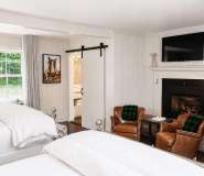 Room-13-_Now-or-Never_-Image-3