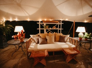 Upper-Patio-Lounge