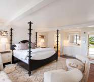 Room-10-_So-it-Goes_-Image-2