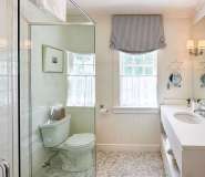 Stop-Listen-Bathroom