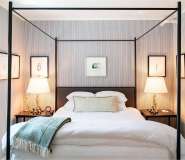 Stop-Listen-Queen-Bed