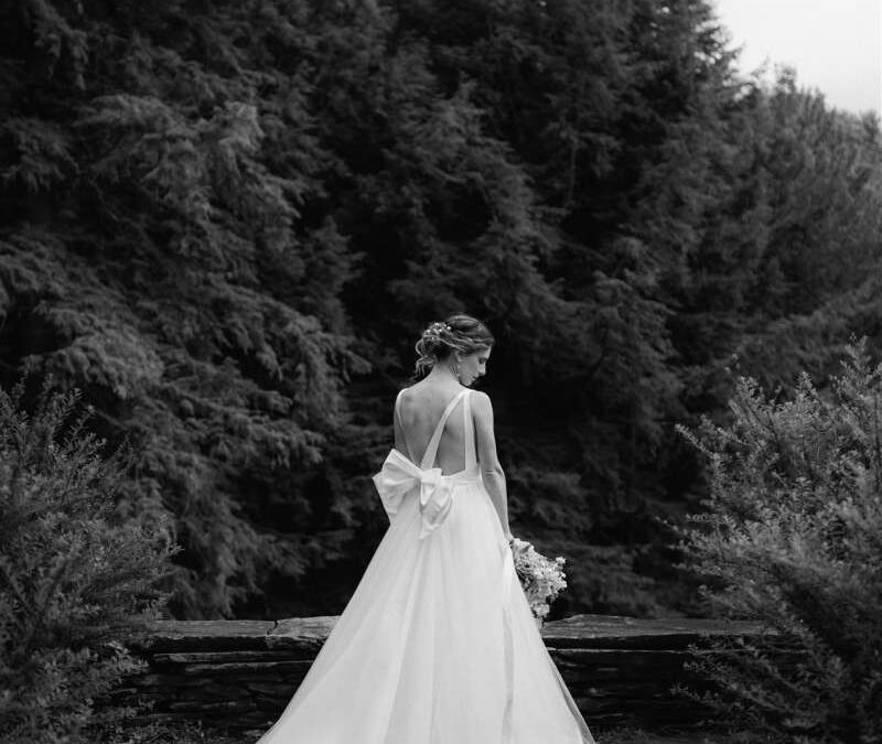 Romance in the Green Mountains: Gretchen & Chris’ Impeccably Stylish Edson Hill Wedding